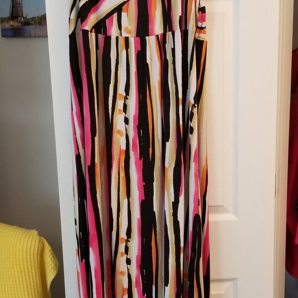 BOB MACKIE WEARABLE ART LONG DRESS - Picture 5 of 9